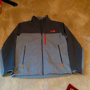 North Face Men's Jacket Size L